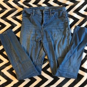 BDG High waist, medium wash, super skinny jean